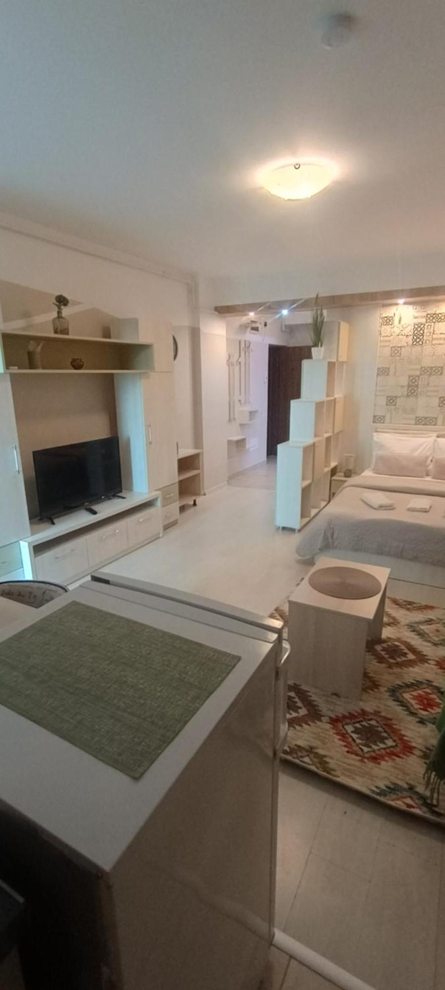 Fundeni - Garsoniere - Langa Spital Apartment Букурещ Екстериор снимка
