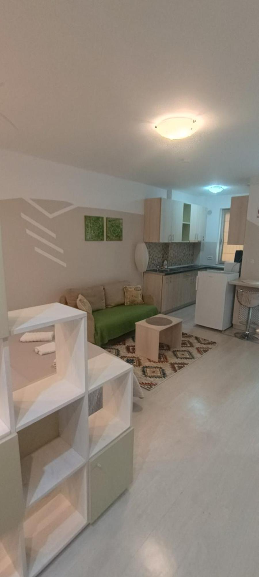 Fundeni - Garsoniere - Langa Spital Apartment Букурещ Екстериор снимка